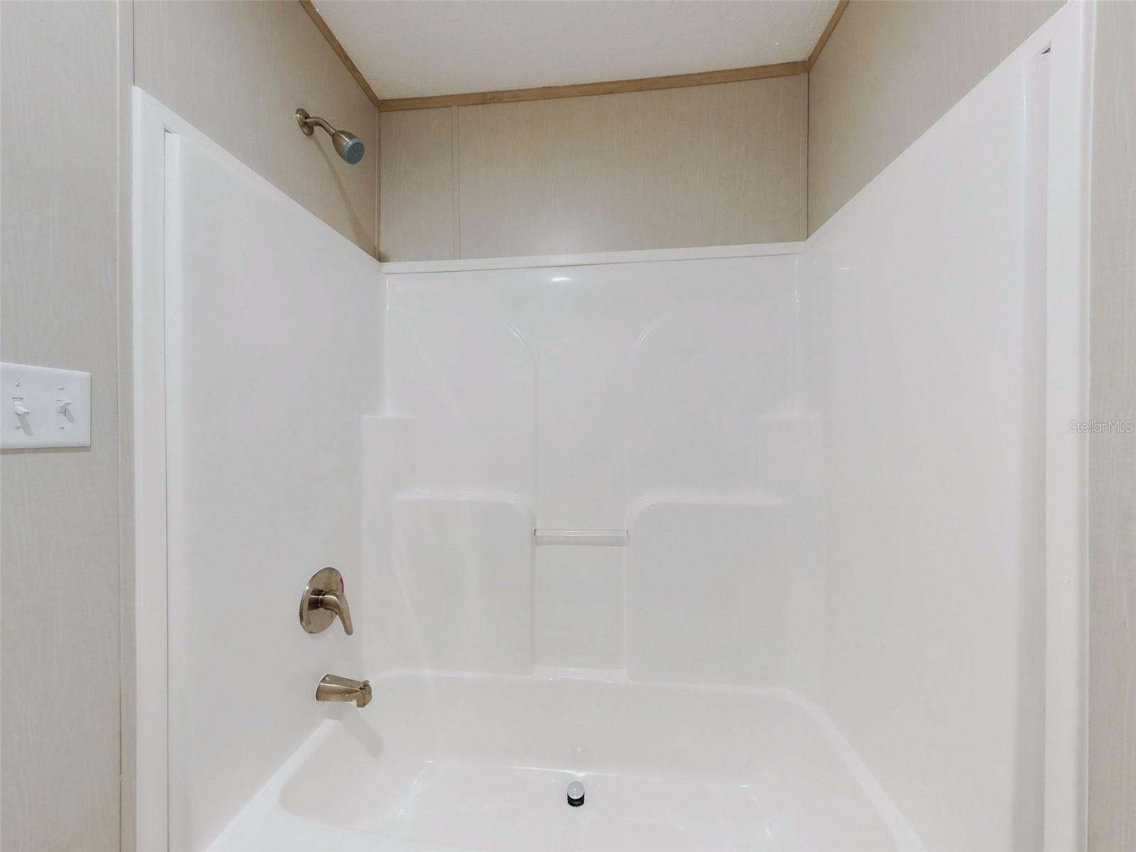 BIG TREE LAKES SEC B - Residential