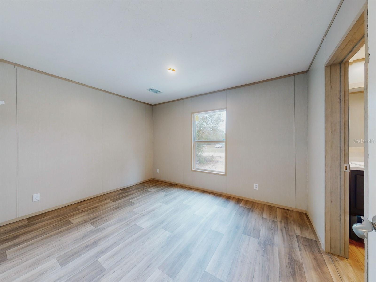 BIG TREE LAKES SEC B - Residential