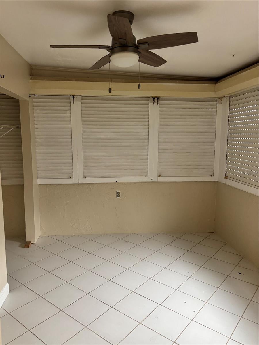 SUNSET PINES CONDO - Residential