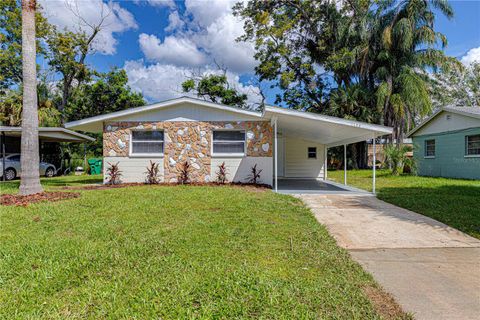 Photo of 1125 Lincoln Terrace, Winter Garden, FL 34787 (MLS # O6345921)