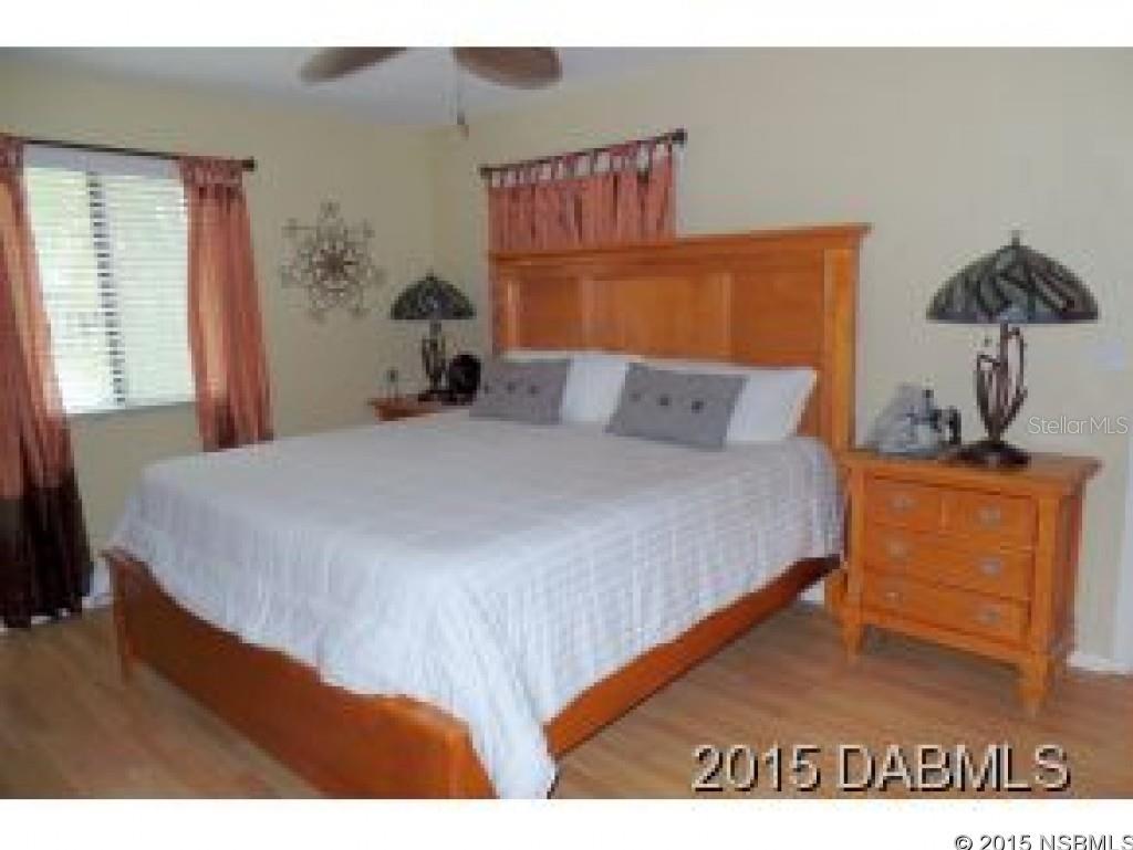 Summer Trees Unit 01 - Residential