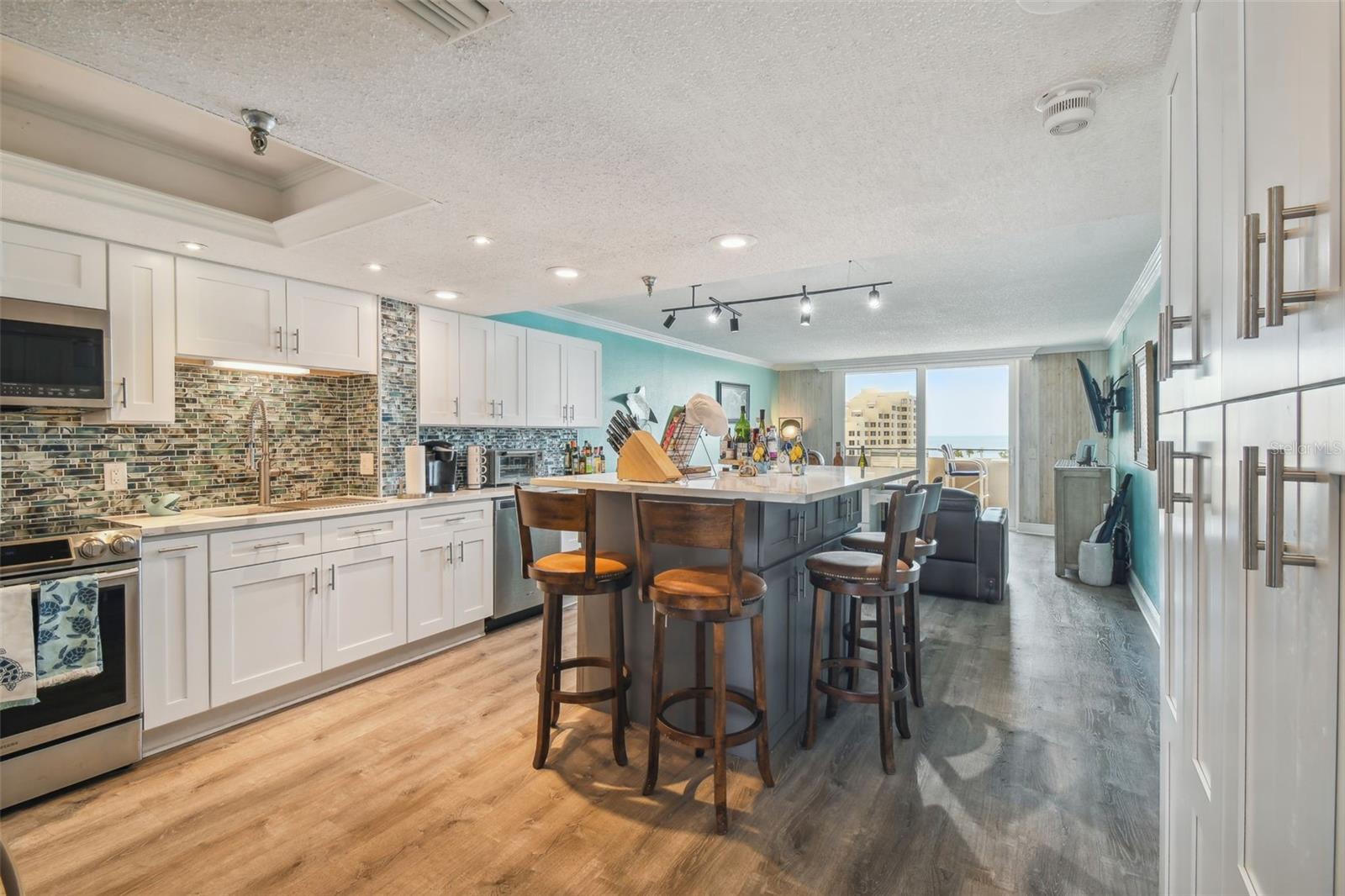 6035 SEA RANCH DRIVE 505