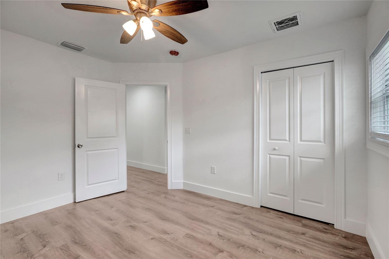 RIVERSIDE FIRST ADD TO WE - Residential