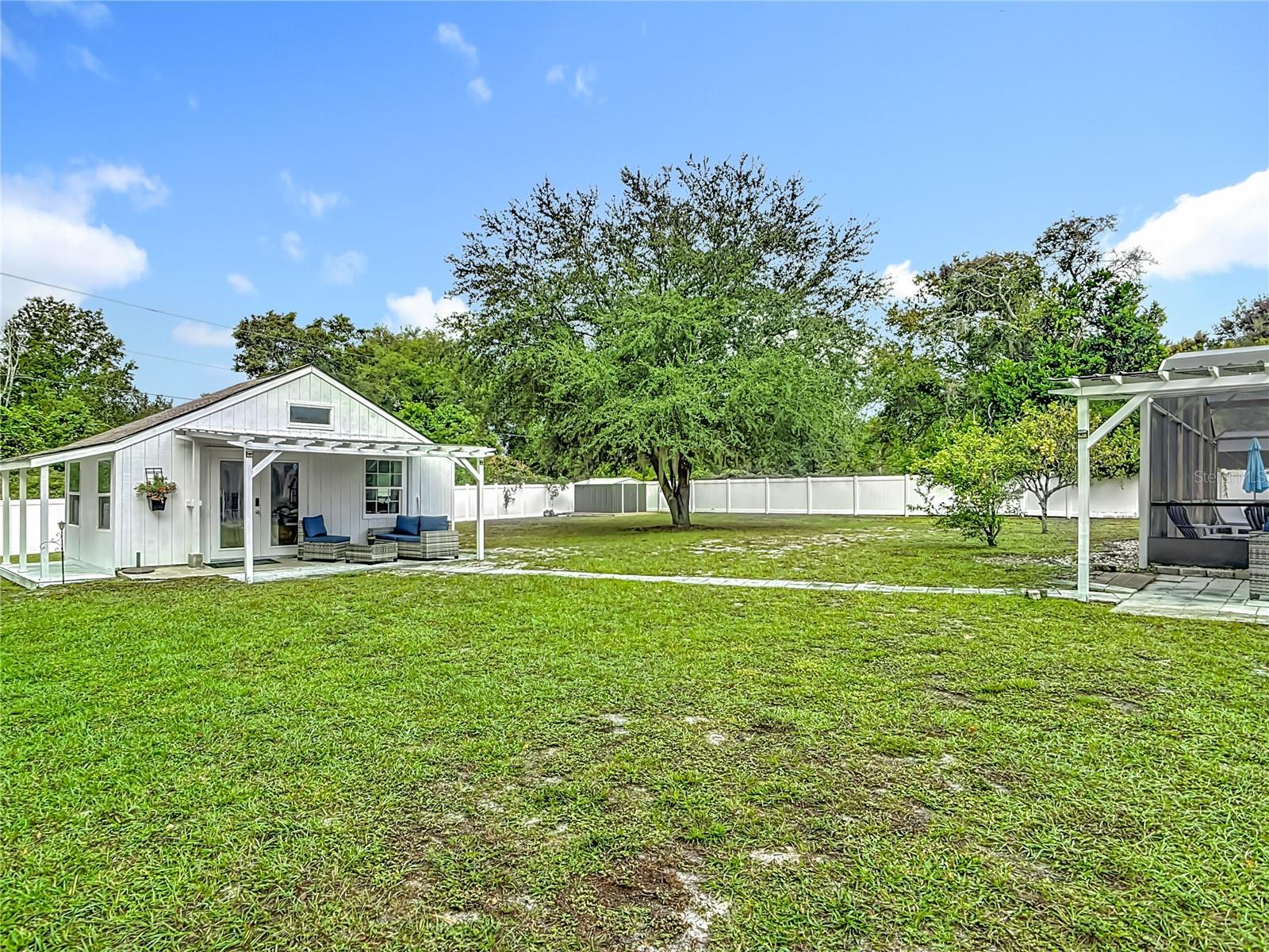 DELTONA LAKES UNIT 11 - Residential