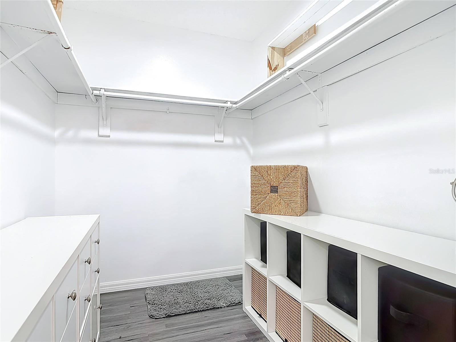 DELTONA LAKES UNIT 11 - Residential