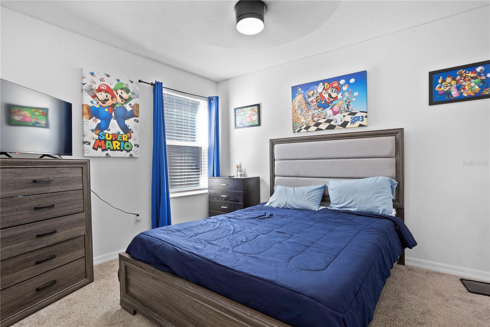 STOREY CREEK - Residential