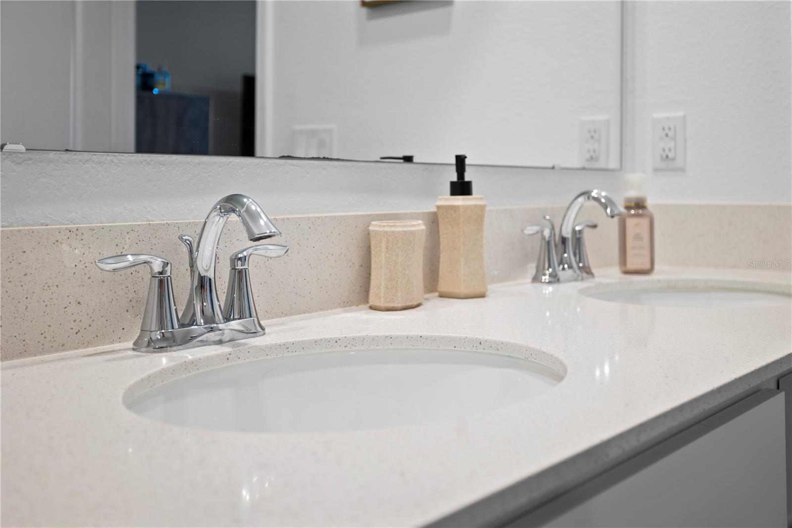 STOREY CREEK - Residential