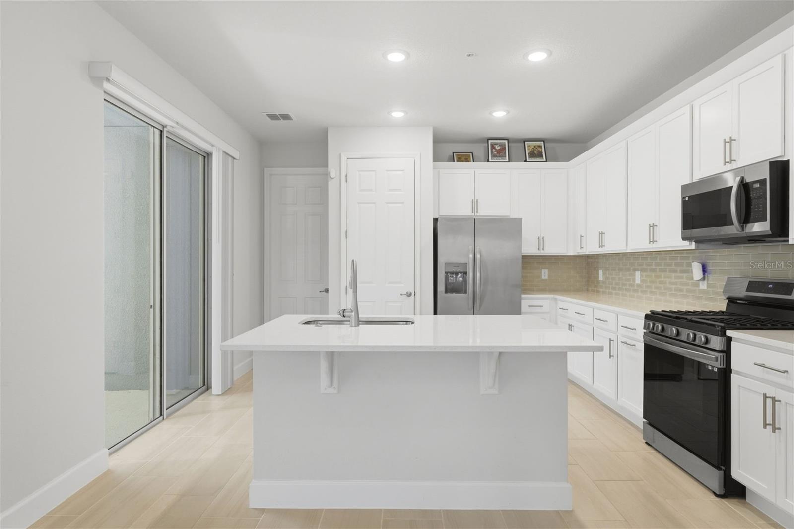 SPRING WALK/THE JUNCTION PH 1 - Residential