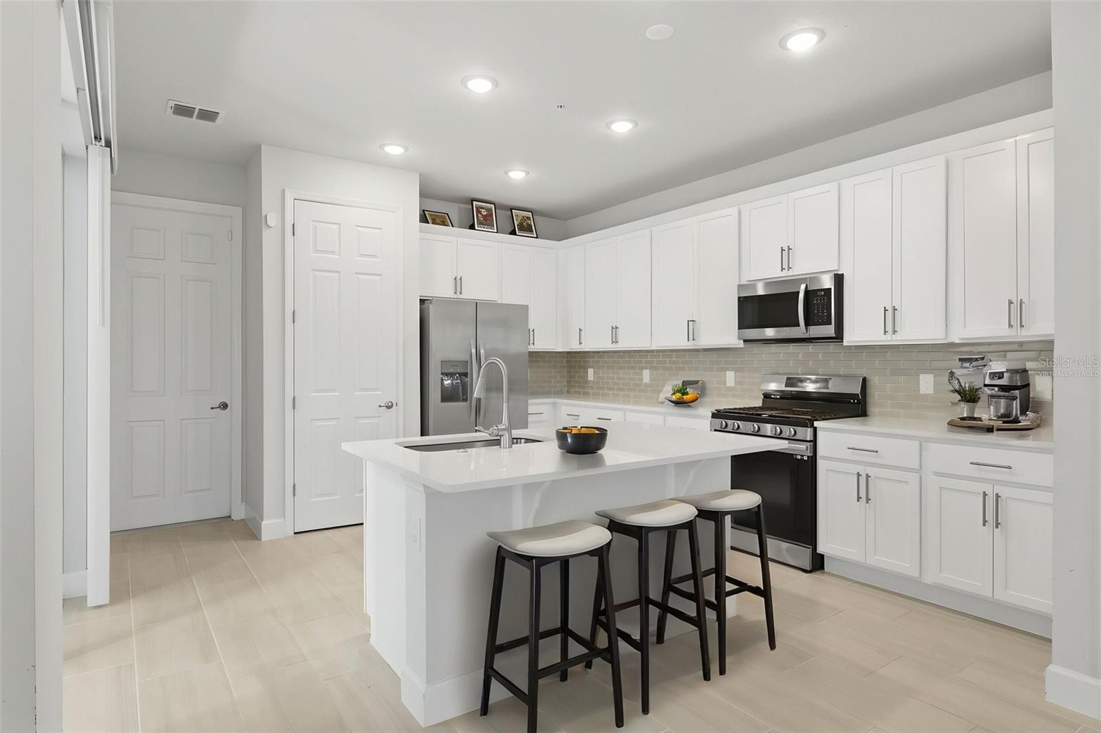 SPRING WALK/THE JUNCTION PH 1 - Residential