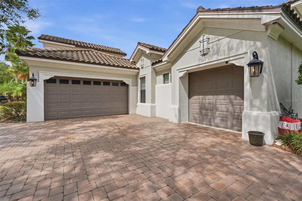 Photo of 1501 Amarone Place, Lutz, FL 33548 (MLS # TB8486456)