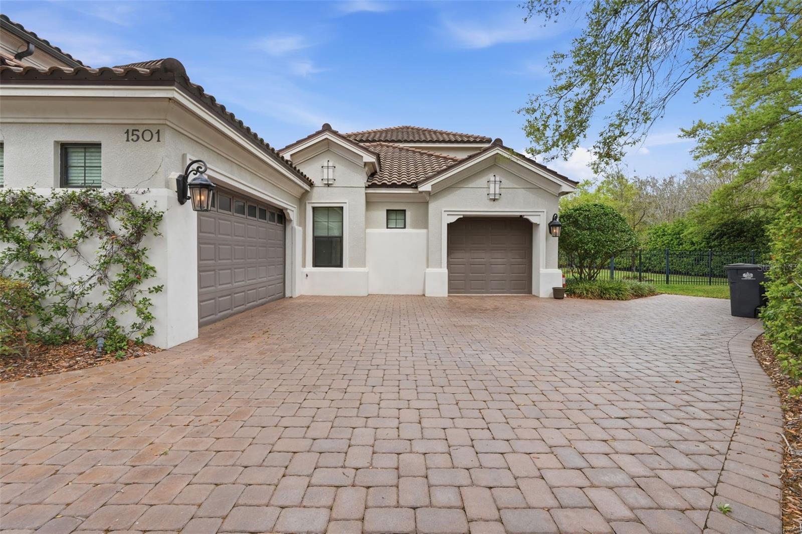 LADERA - Residential