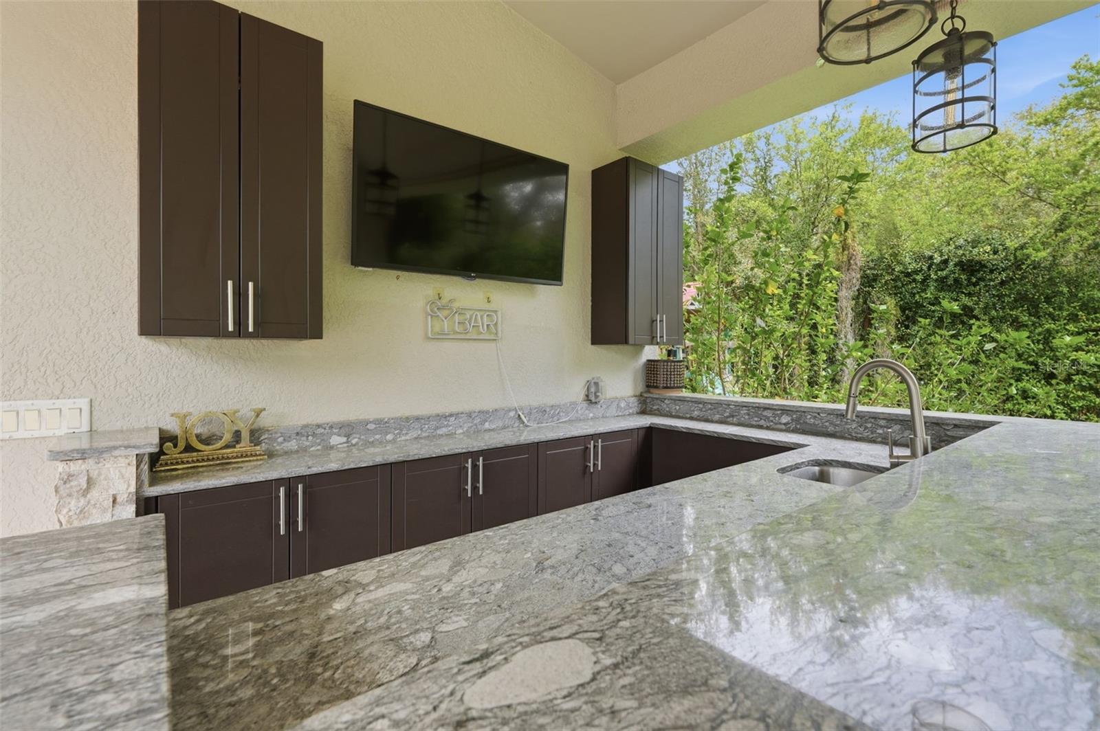 LADERA - Residential