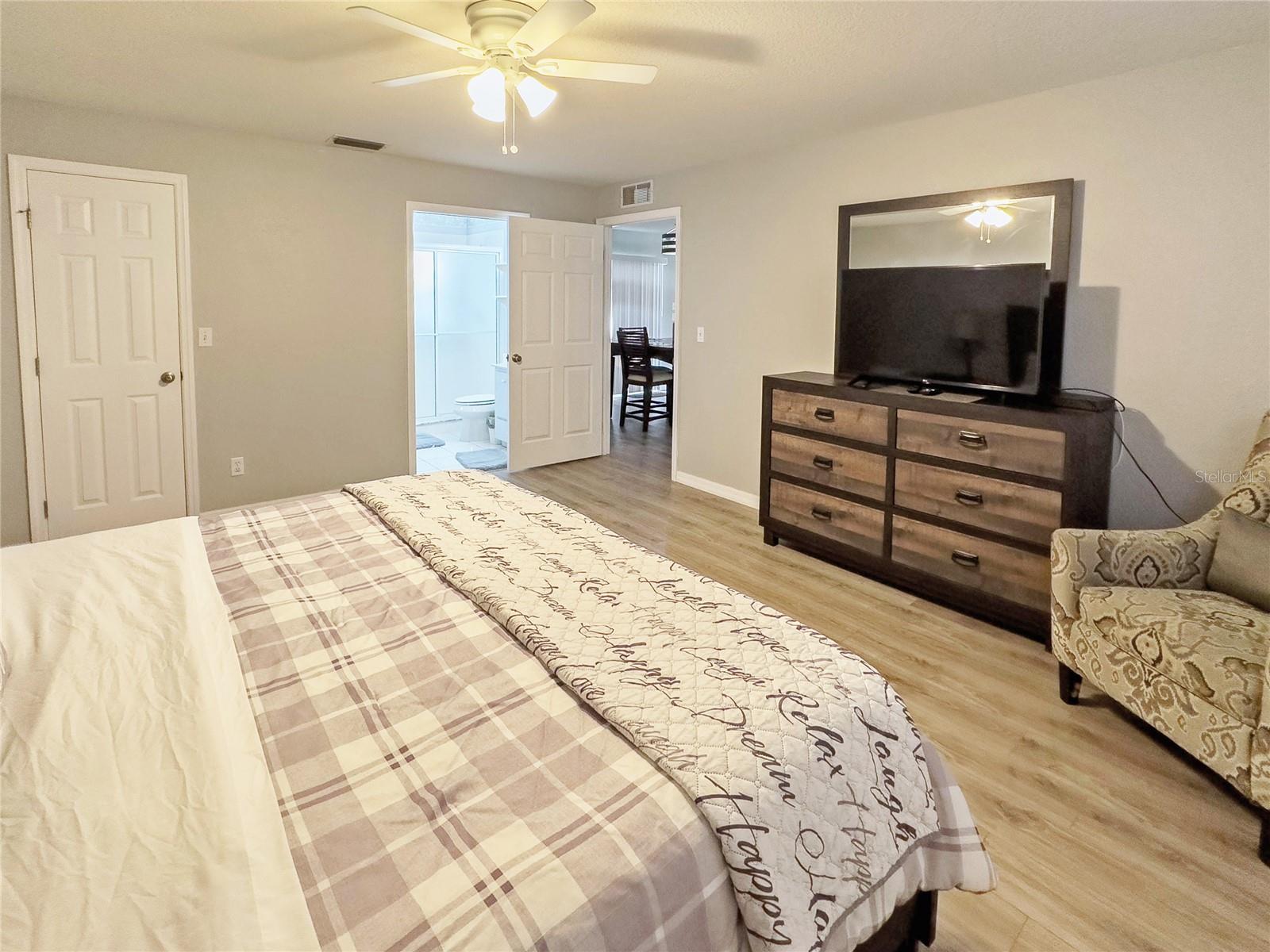 MEADOW WOOD FARMS UN 02 - Residential