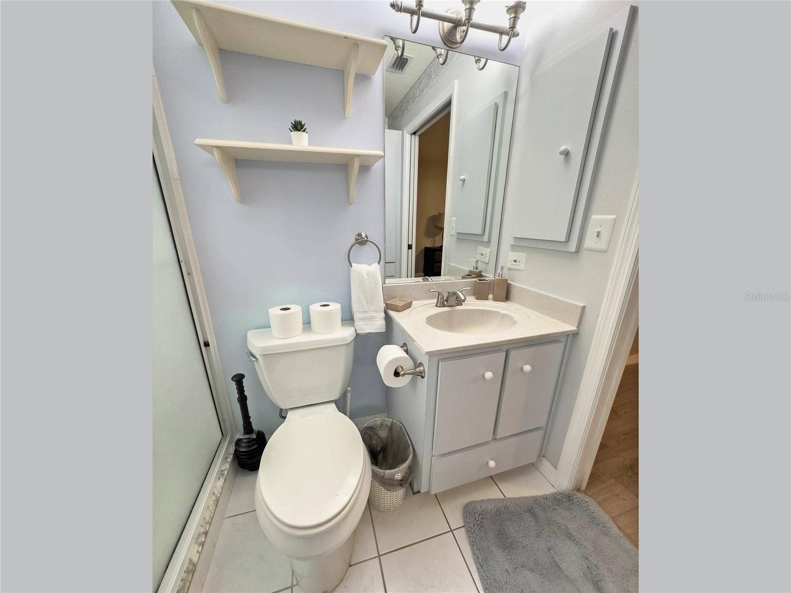 MEADOW WOOD FARMS UN 02 - Residential