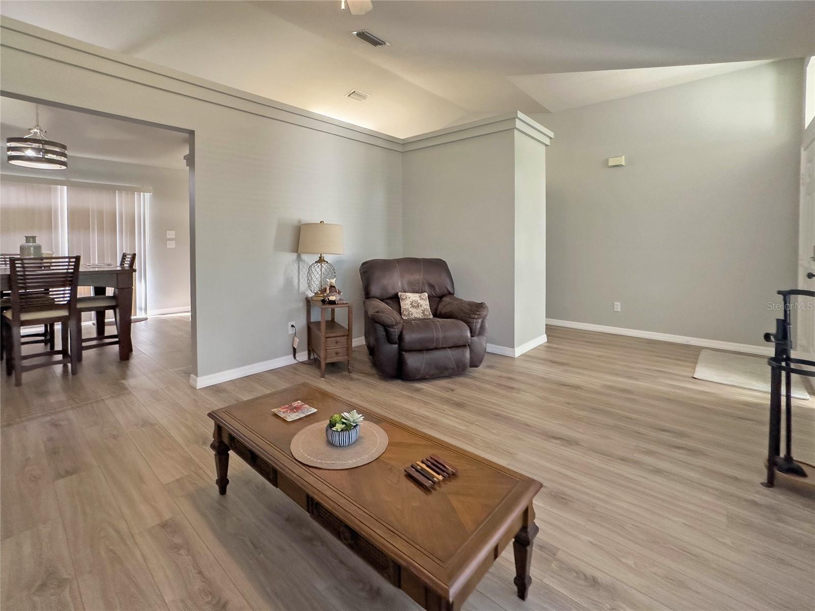 MEADOW WOOD FARMS UN 02 - Residential