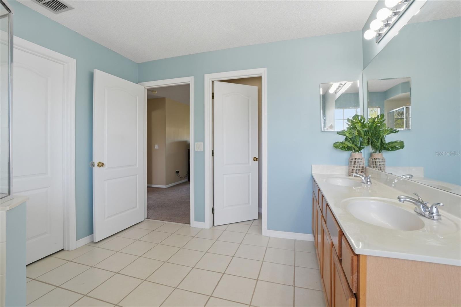 HUNTERS CREEK TR 545 - Residential