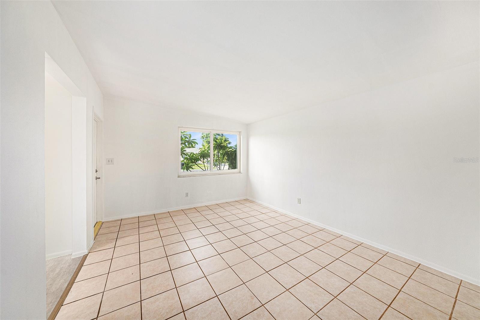 PASADENA GROVE - Residential