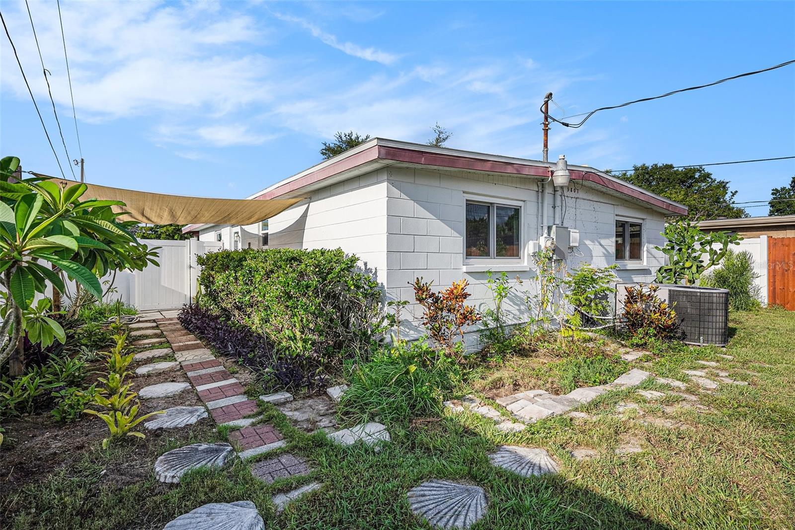 PASADENA GROVE - Residential