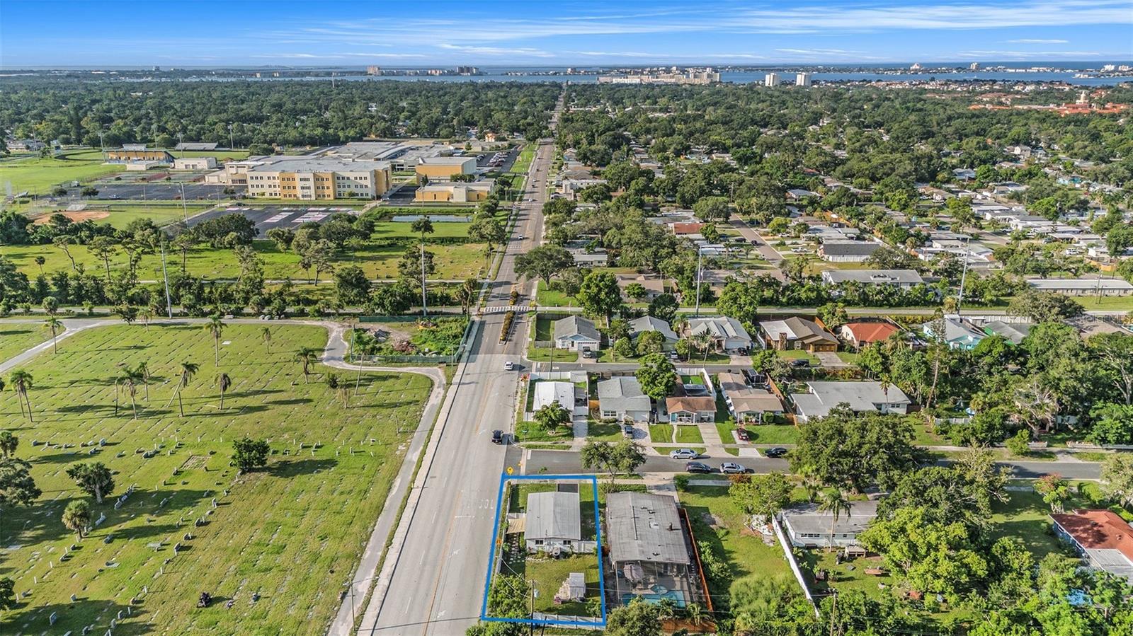 PASADENA GROVE - Residential