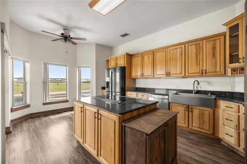 Tiny photo for 20551 SE 80th Street, Morriston, FL 32668 (MLS # OM715690)