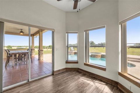 Tiny photo for 20551 SE 80th Street, Morriston, FL 32668 (MLS # OM715690)