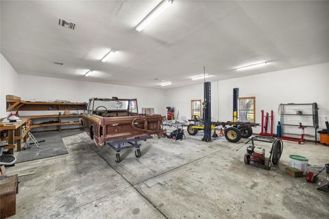 Tiny photo for 20551 SE 80th Street, Morriston, FL 32668 (MLS # OM715690)