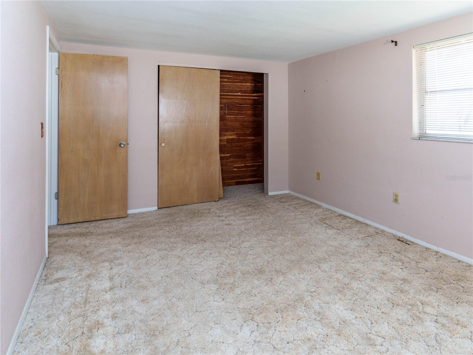 EMBASSY HILLS - Residential