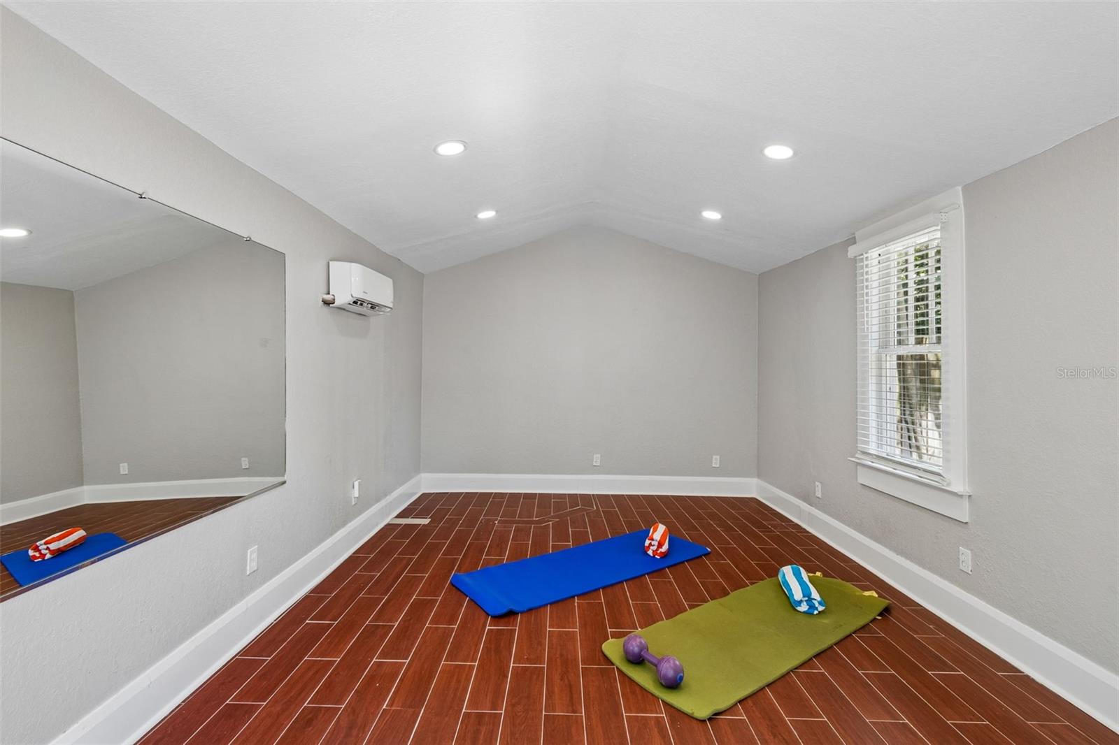 VIRGINIA PARK - Residential