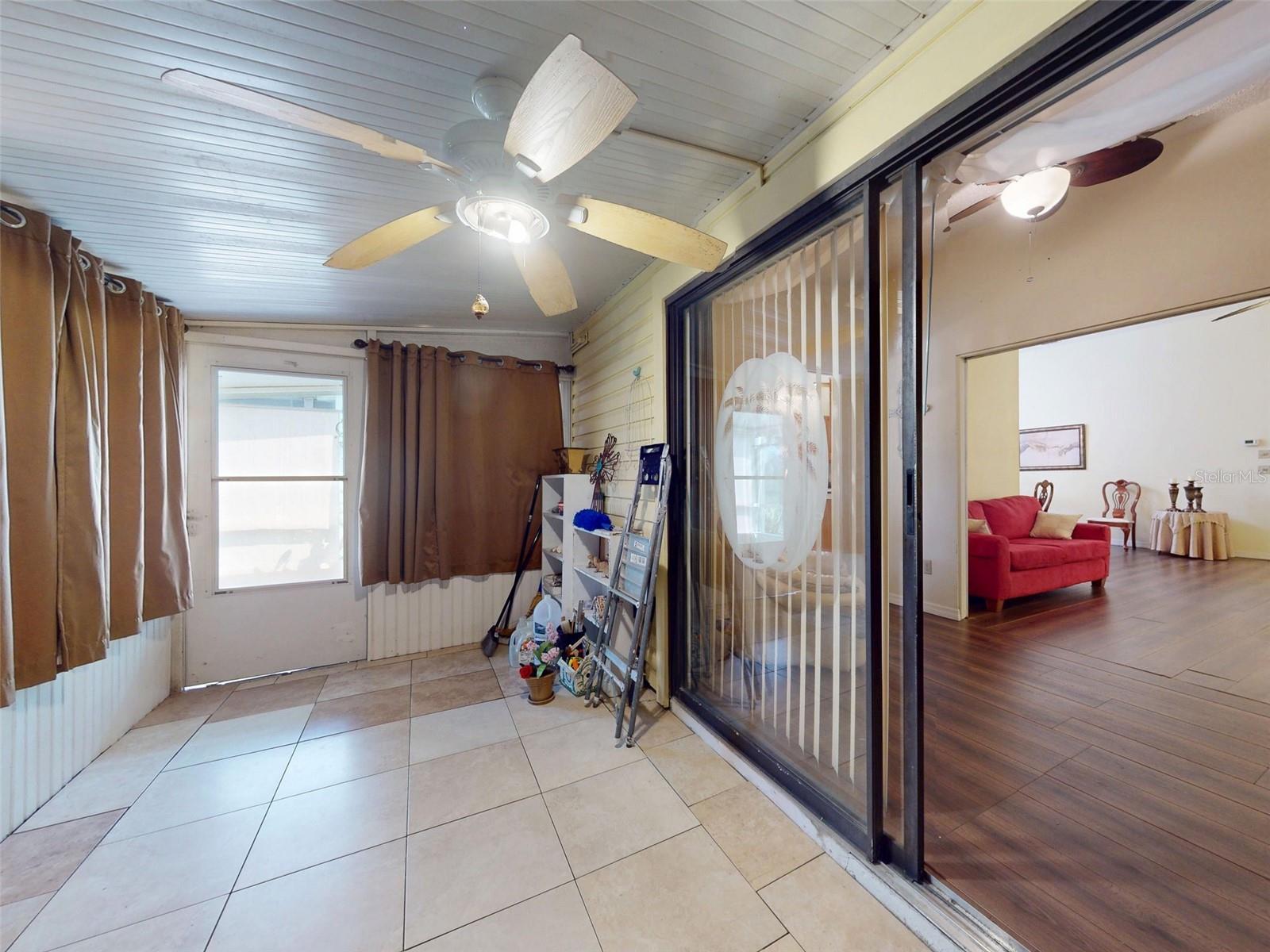 TYMBER TRACE PH 01 - Residential