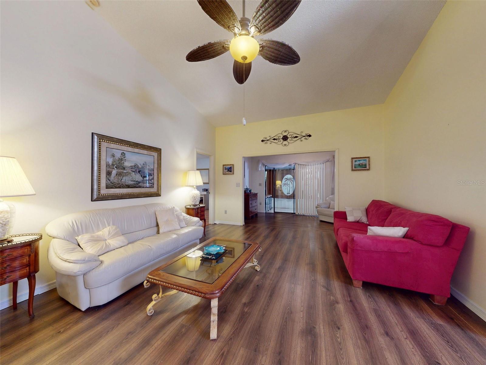 TYMBER TRACE PH 01 - Residential