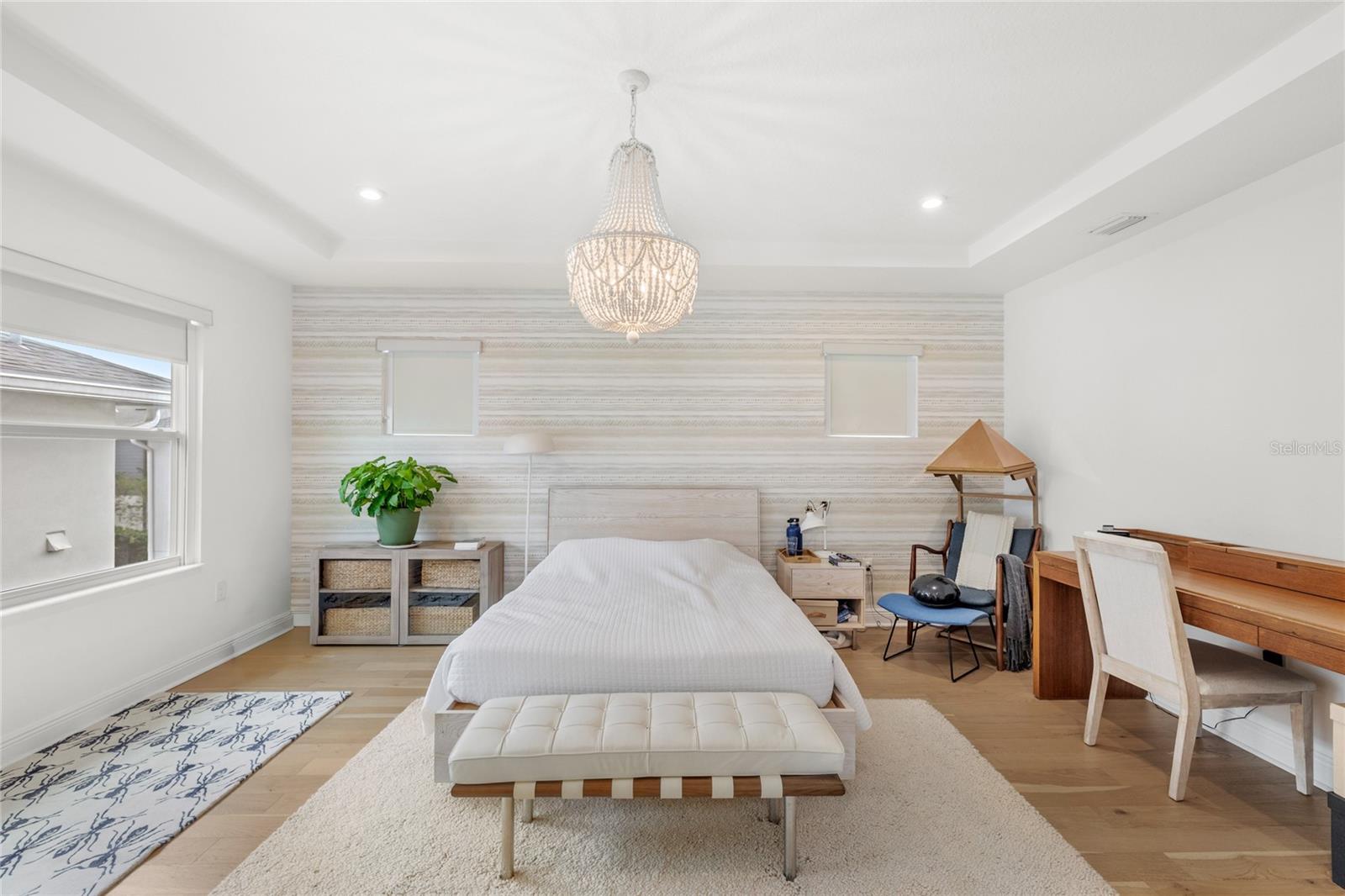 LAUREATE PARK - Residential Lease
