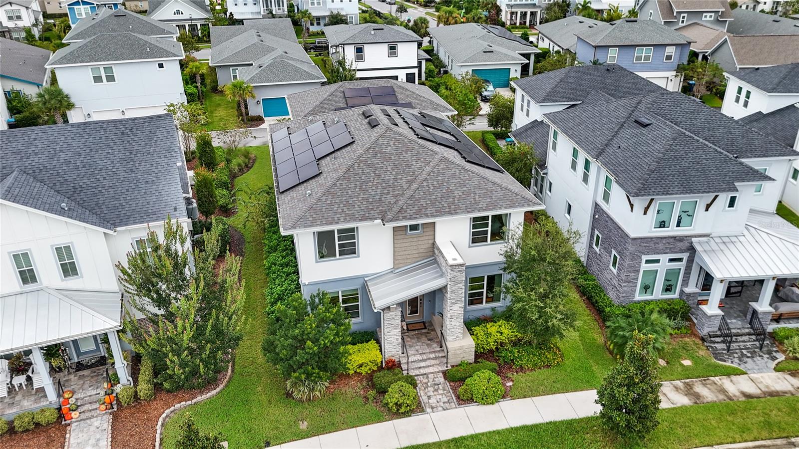 LAUREATE PARK - Residential Lease