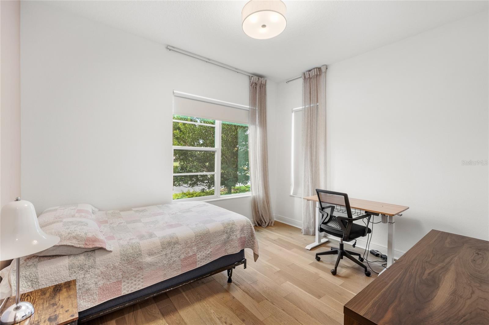 LAUREATE PARK - Residential Lease