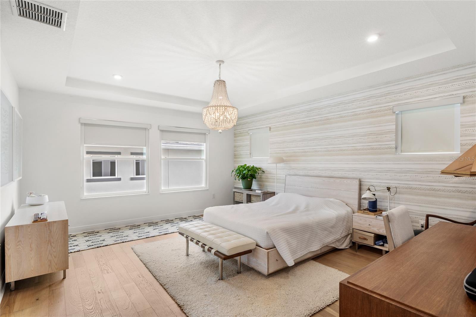 LAUREATE PARK - Residential Lease