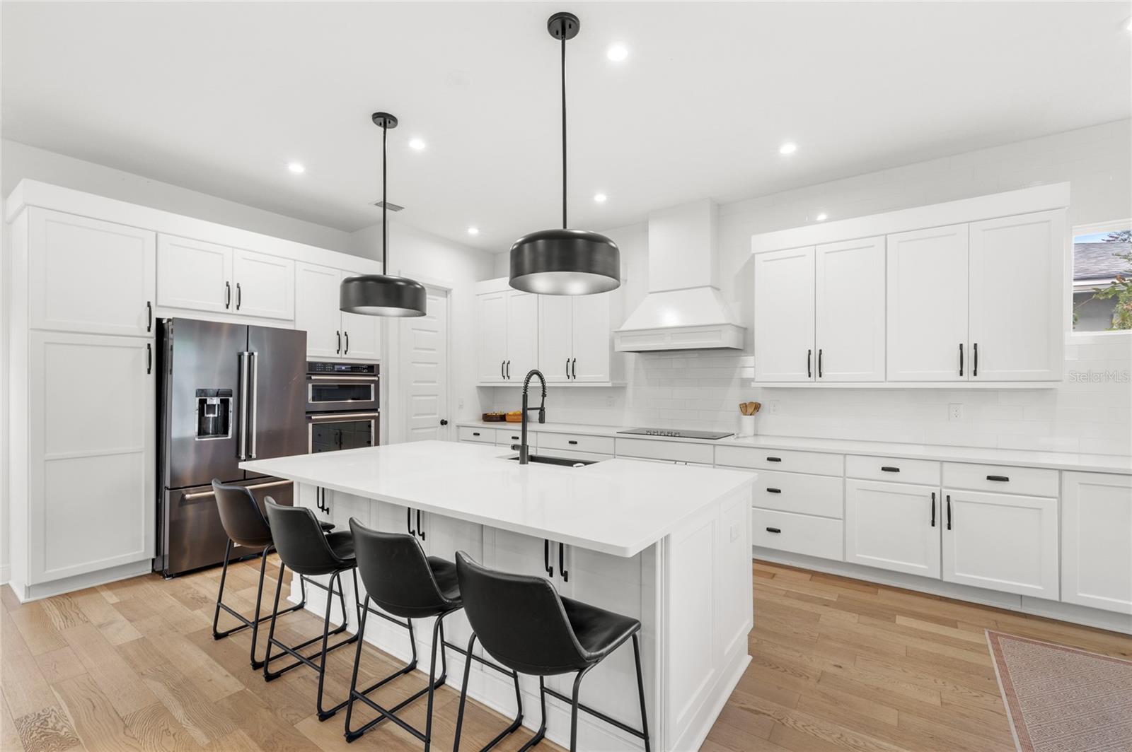 LAUREATE PARK - Residential Lease