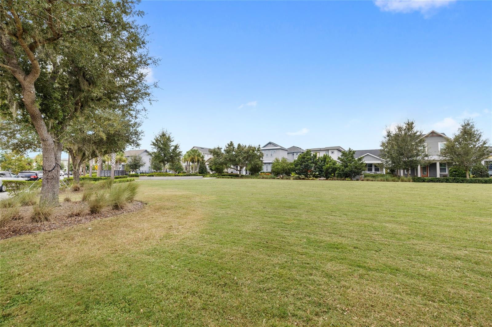 LAUREATE PARK - Residential Lease