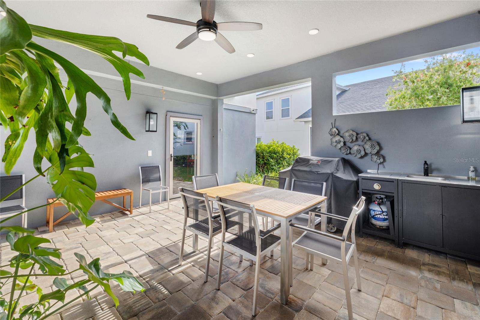 LAUREATE PARK - Residential Lease