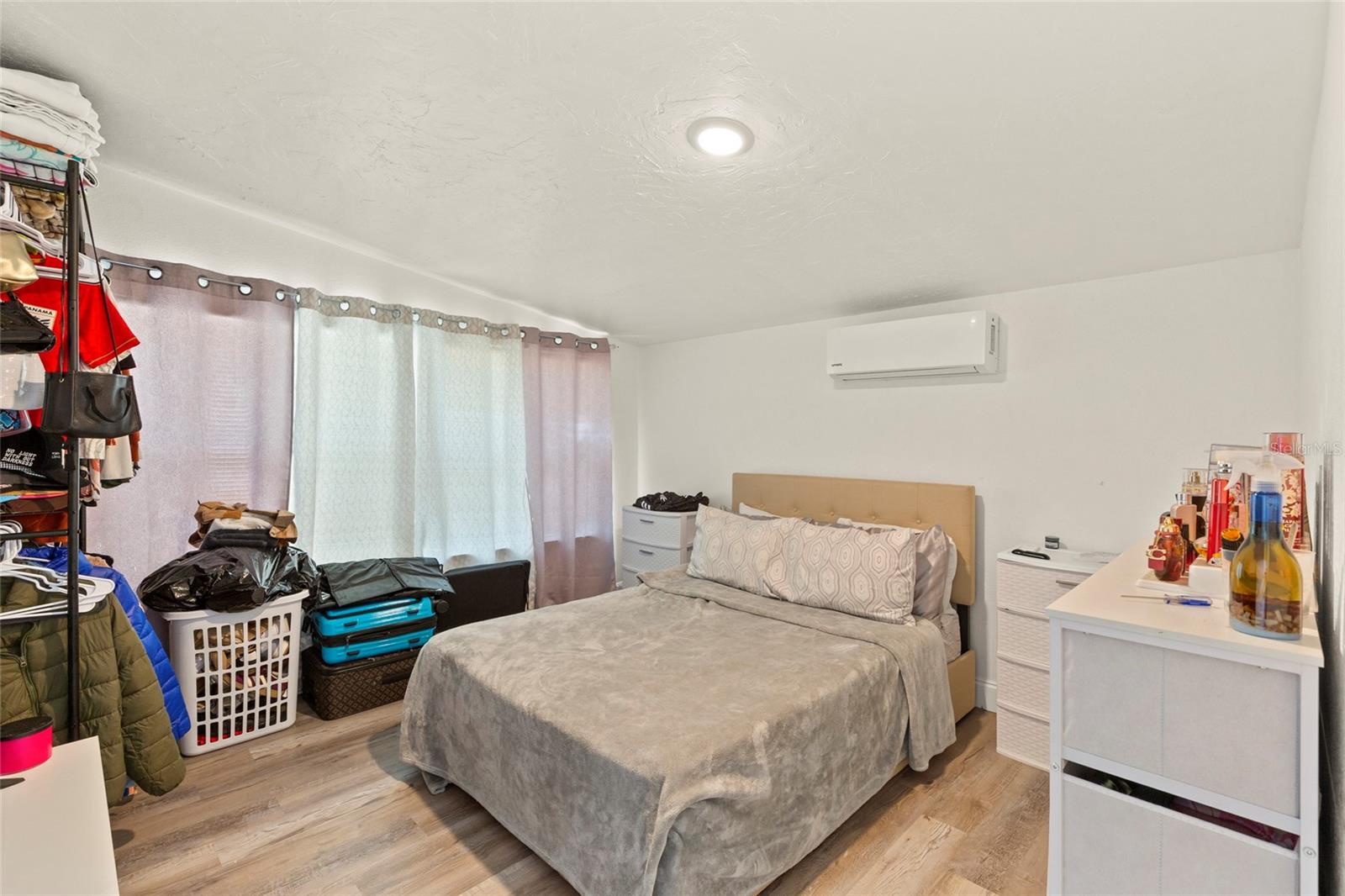 DE SOTO LAKES - Residential