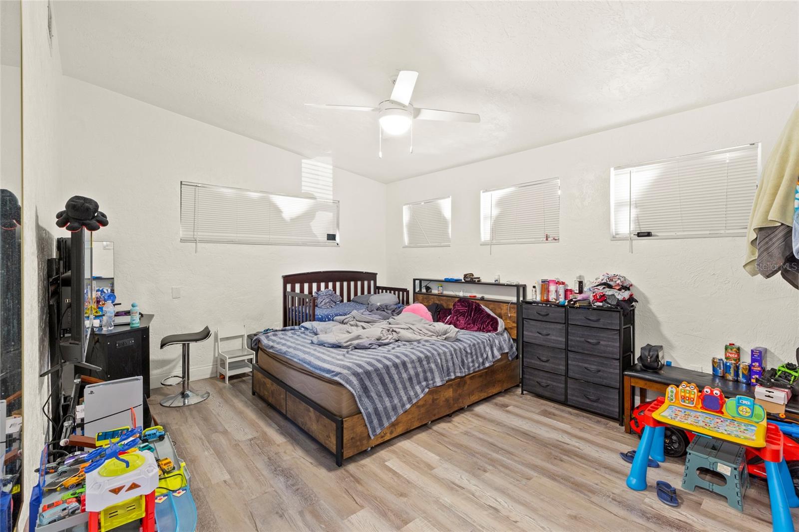 DE SOTO LAKES - Residential