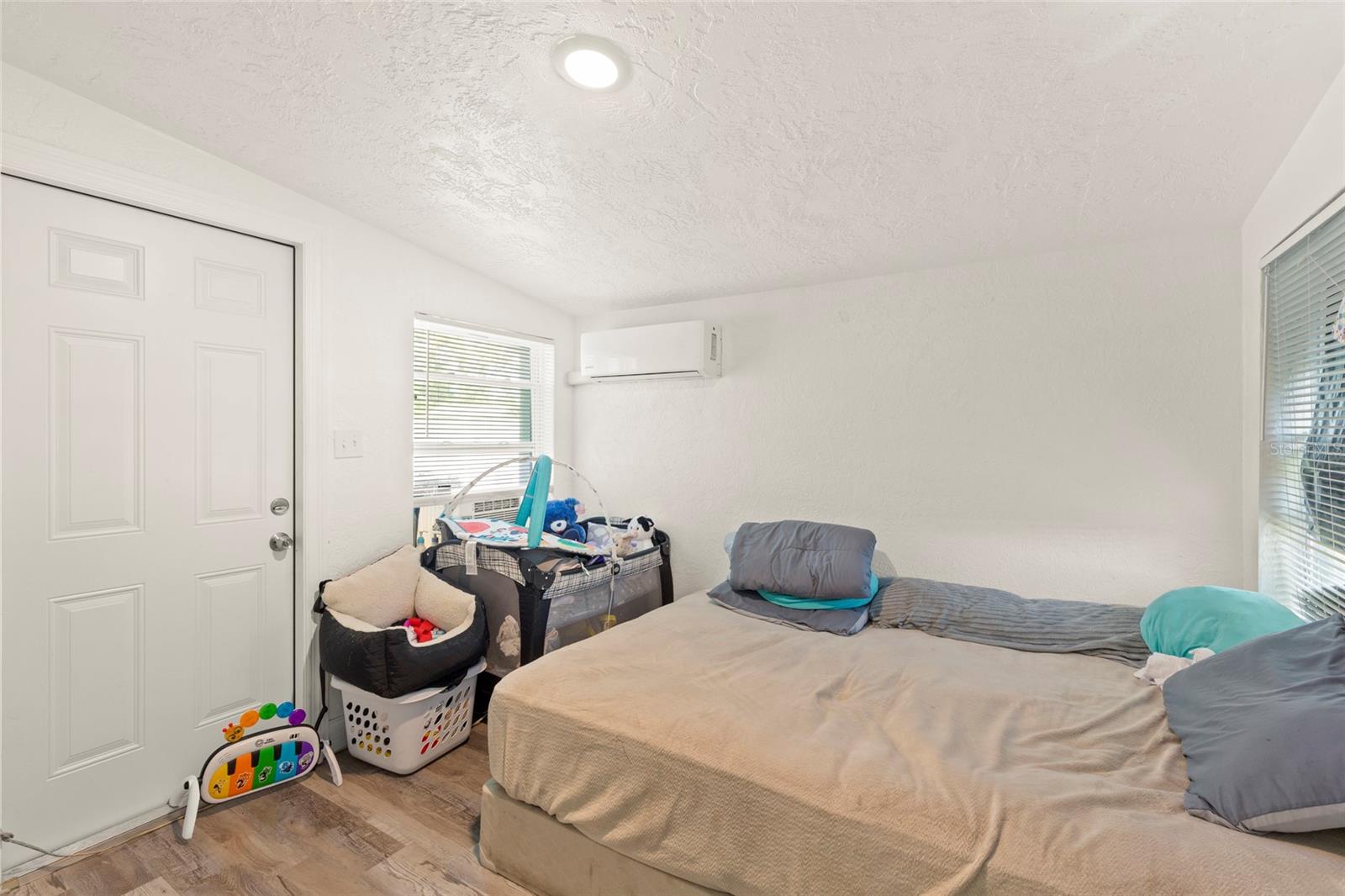 DE SOTO LAKES - Residential