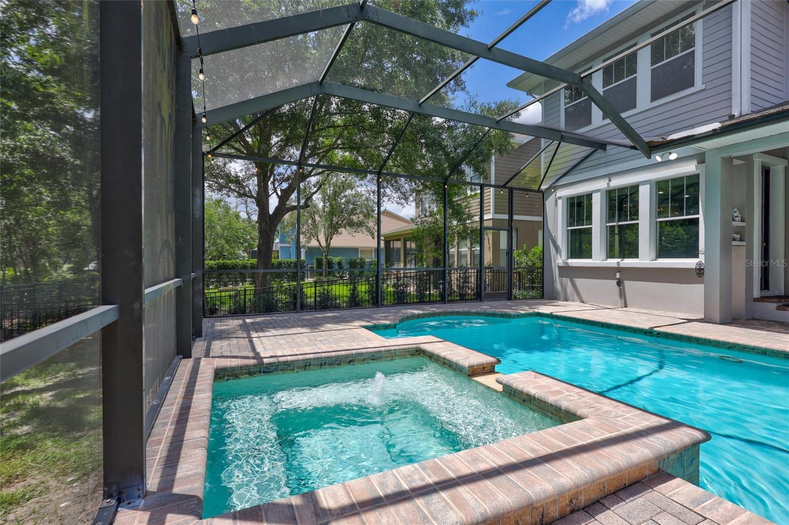 5951 PARKSET DRIVE