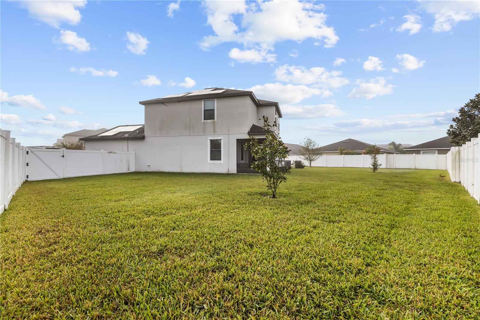 BALLENTRAE SUB PH 1 - Residential Lease