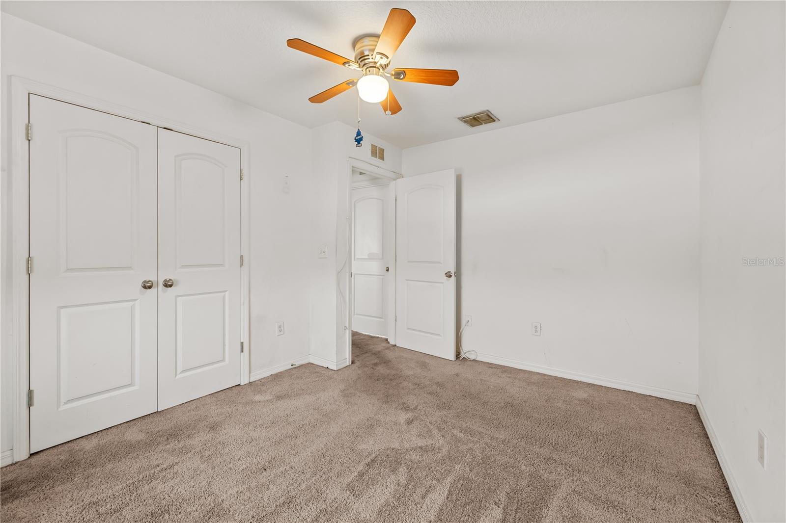 BALLENTRAE SUB PH 1 - Residential Lease