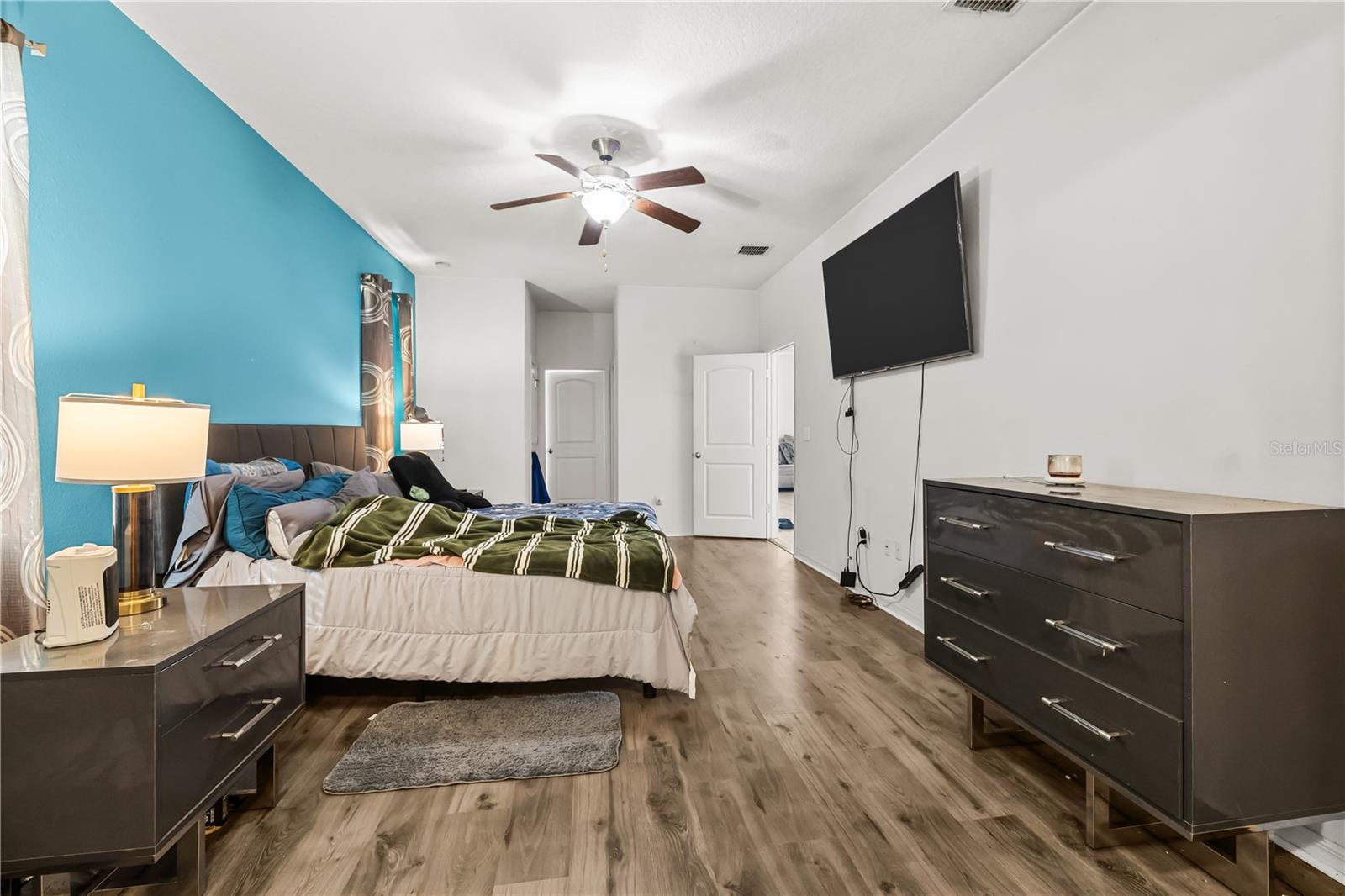 BALLENTRAE SUB PH 1 - Residential Lease