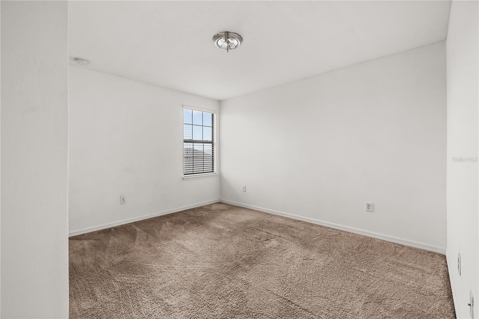 BALLENTRAE SUB PH 1 - Residential Lease