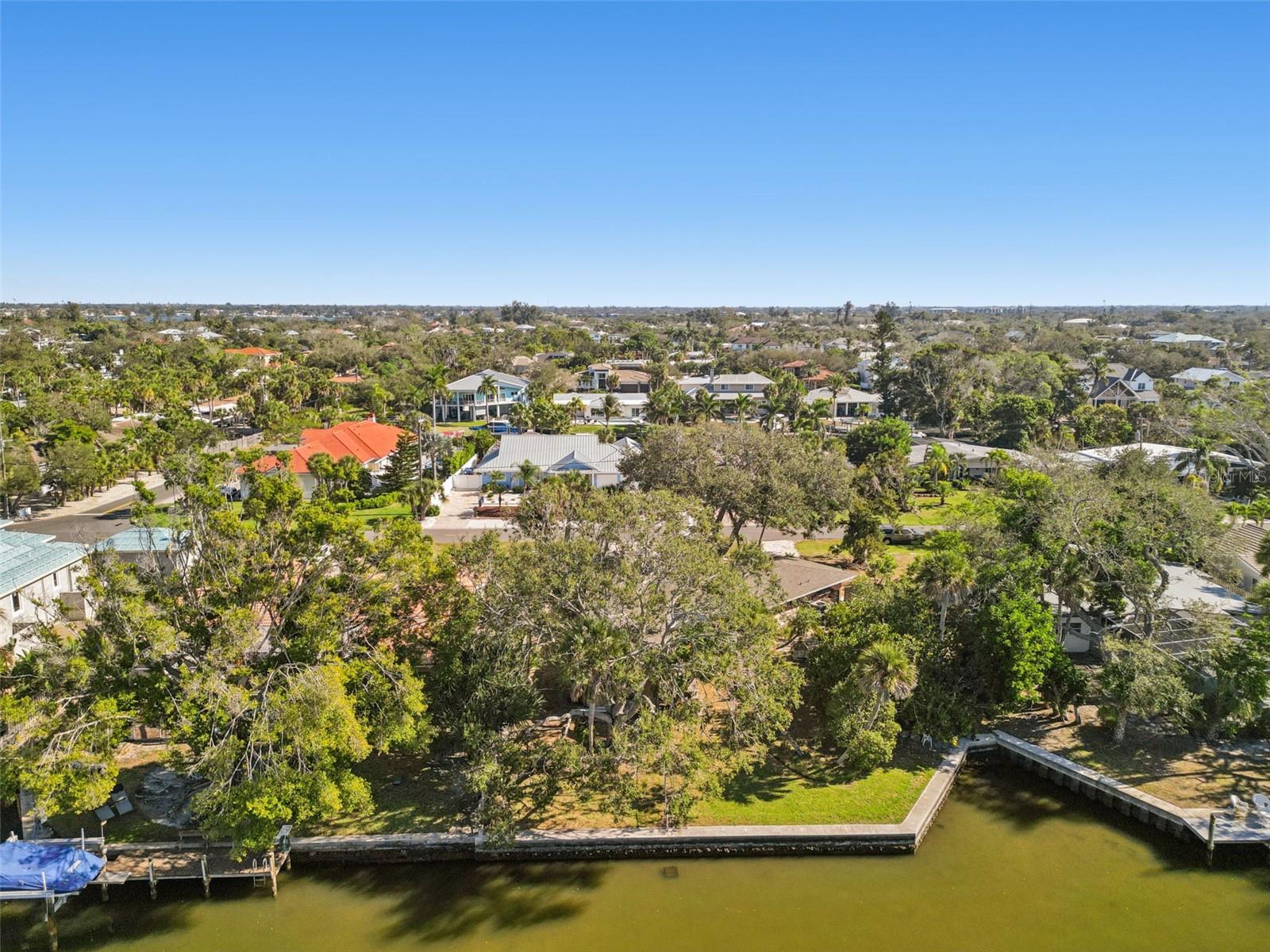 SARA SANDS - Residential