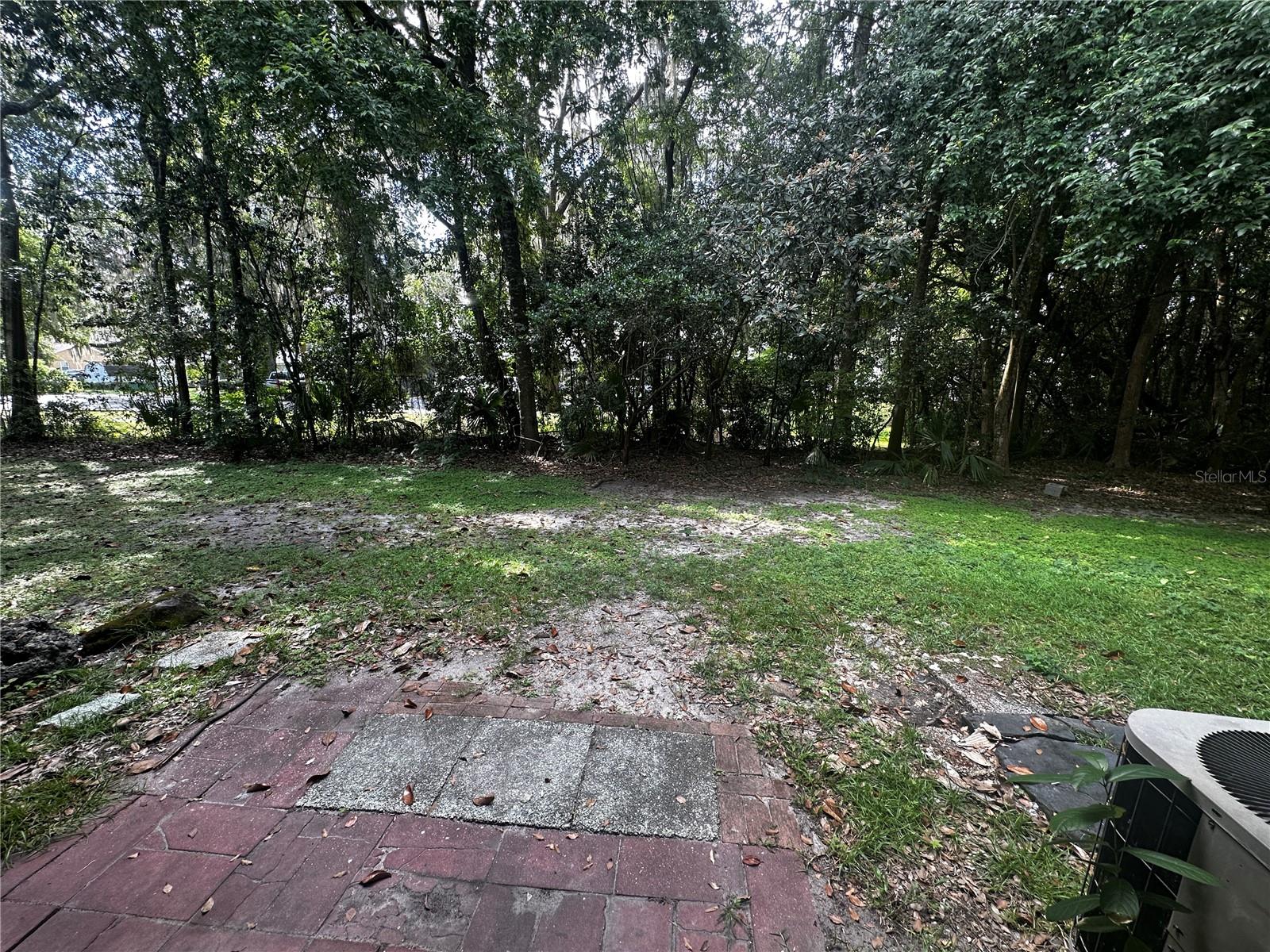 DOZIER & STRIPLING - Residential Lease