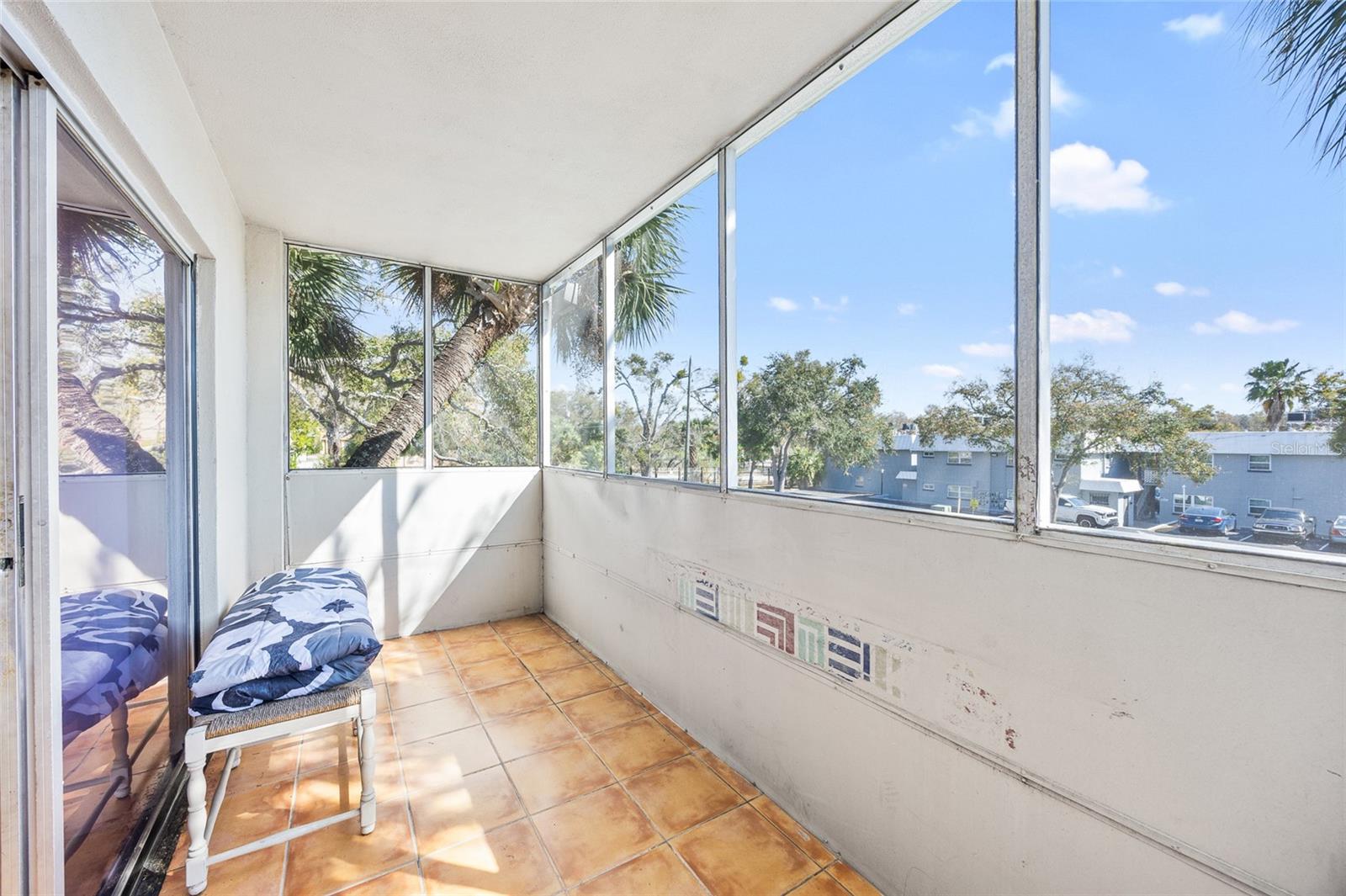 WAVERLY TOWERS CONDO - Residential