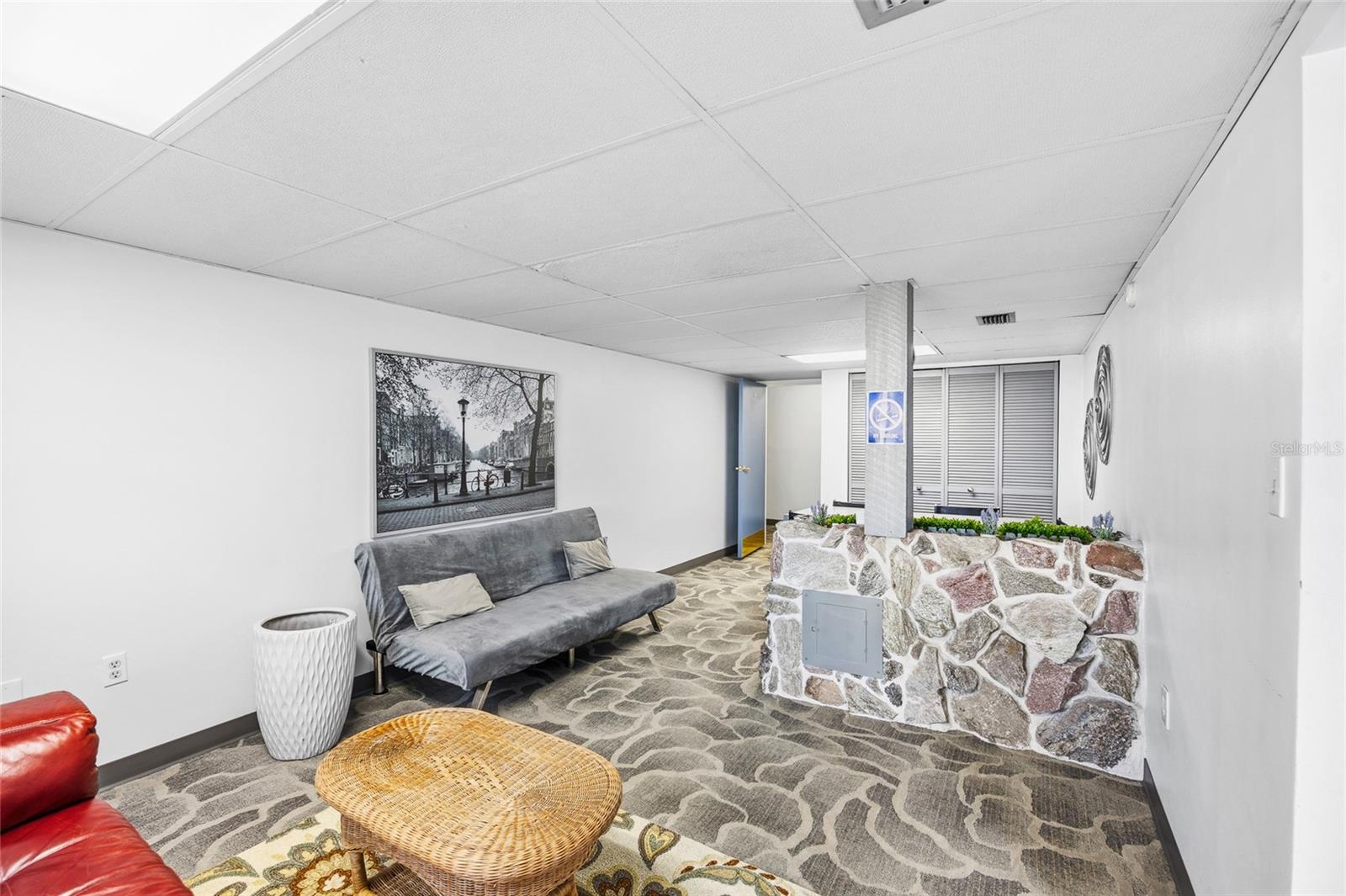 WAVERLY TOWERS CONDO - Residential