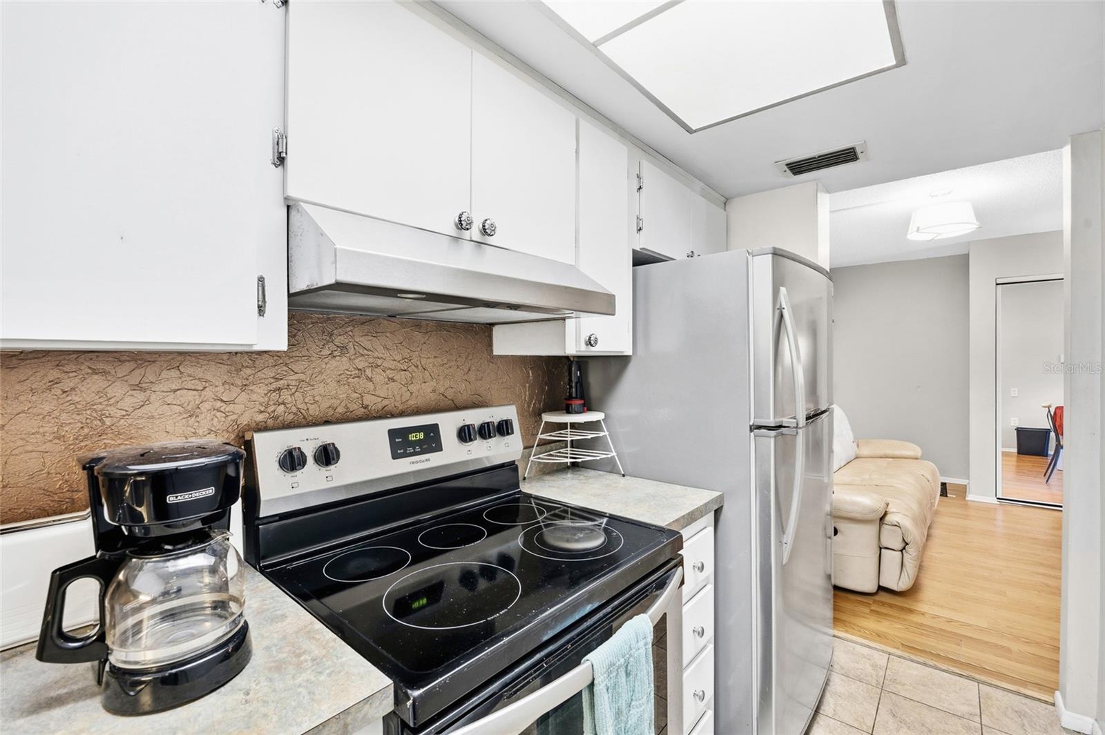 WAVERLY TOWERS CONDO - Residential